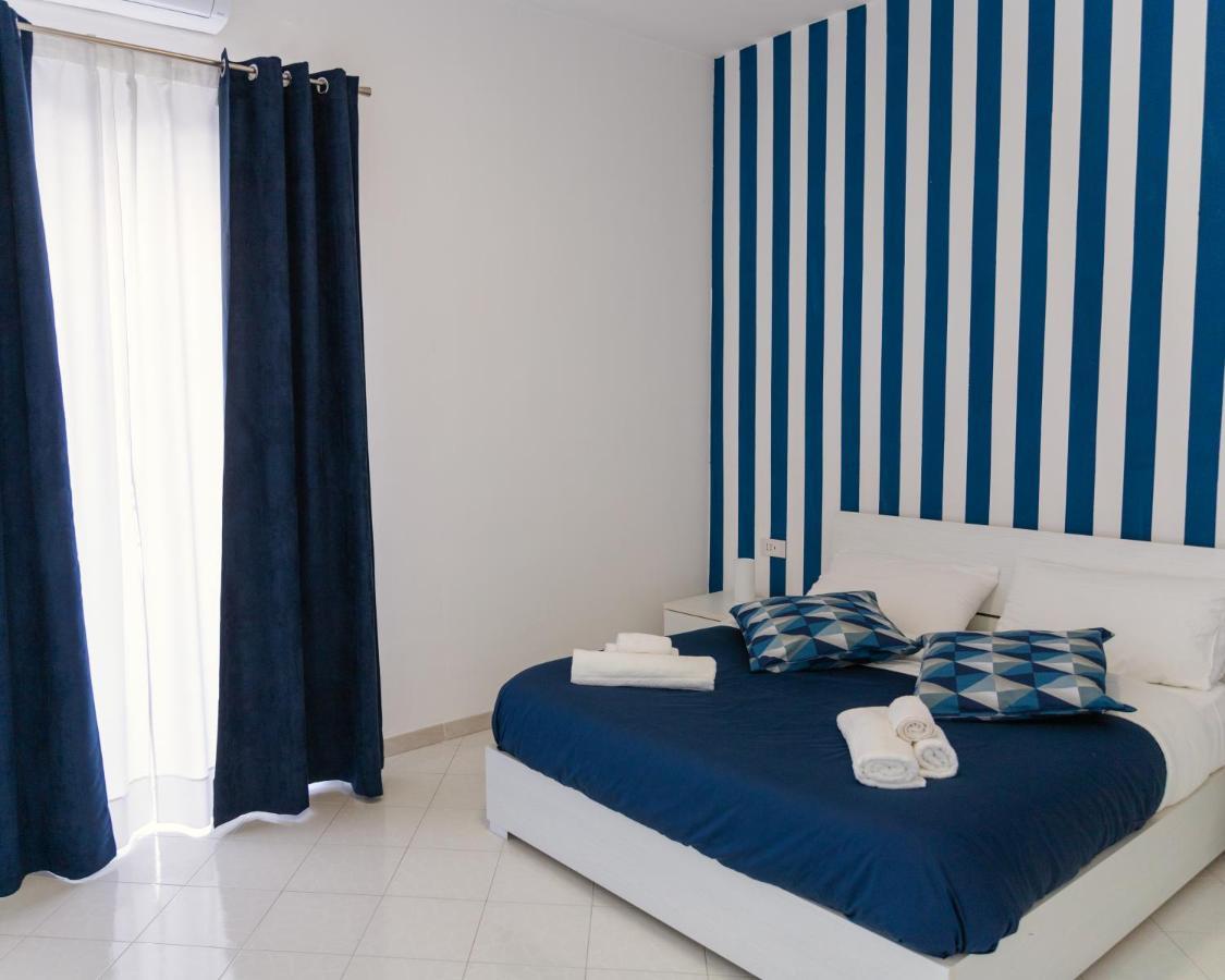 Rosy'S Apartament Кастелламмаре-ди-Стабия Экстерьер фото