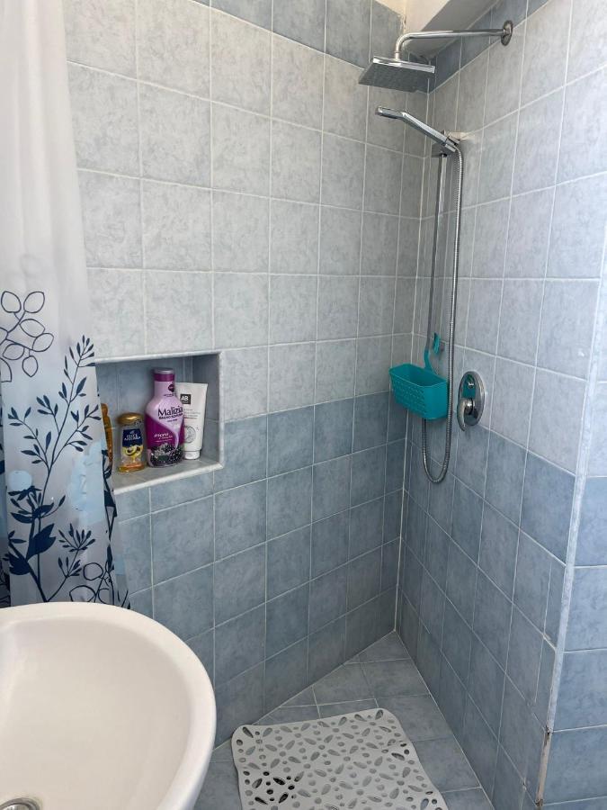 Rosy'S Apartament Кастелламмаре-ди-Стабия Экстерьер фото